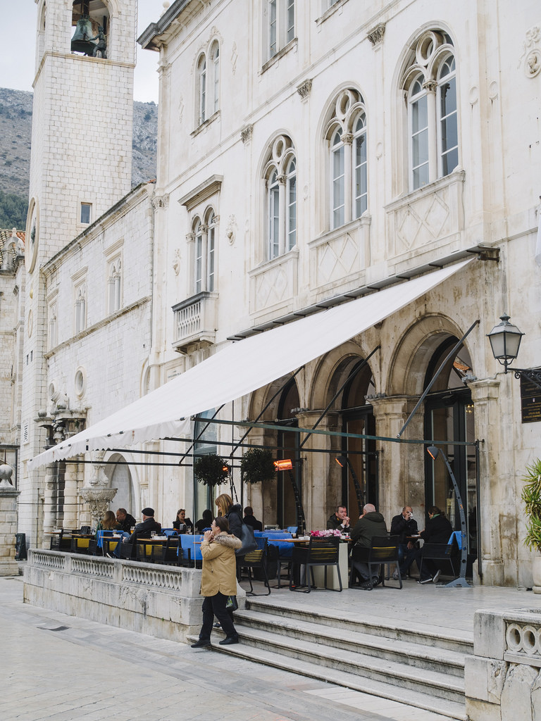 dubrovnik-oldtown-bar