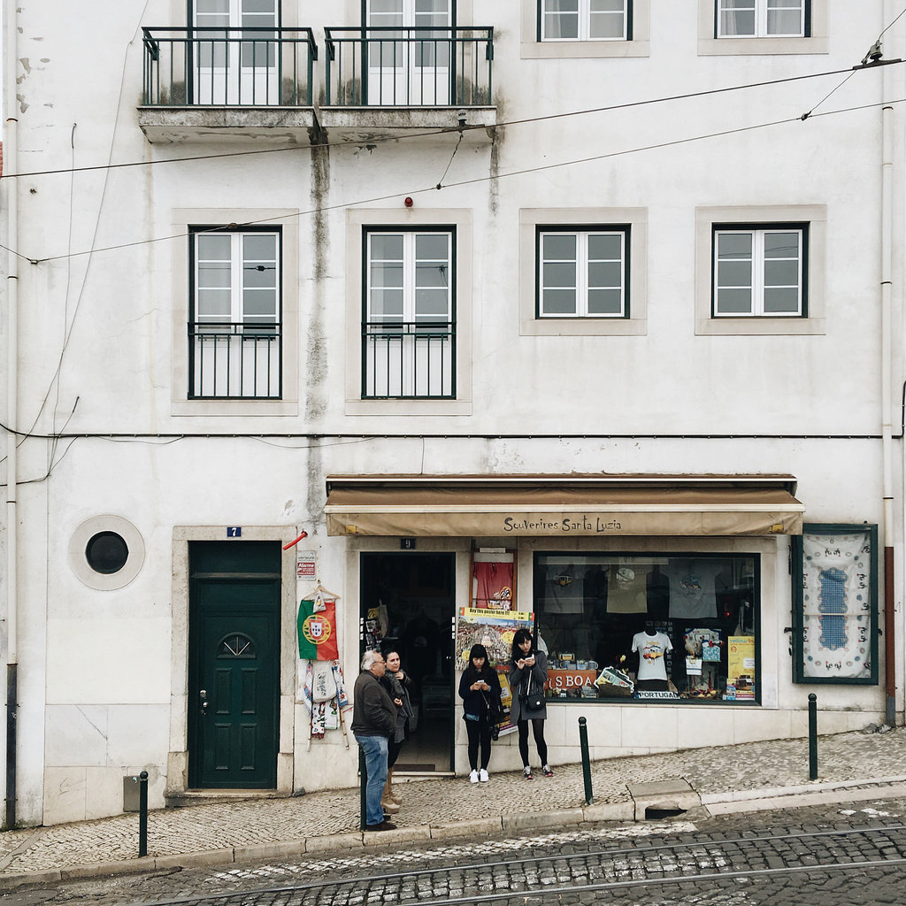 alfama-93