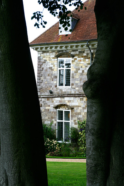 b's house2