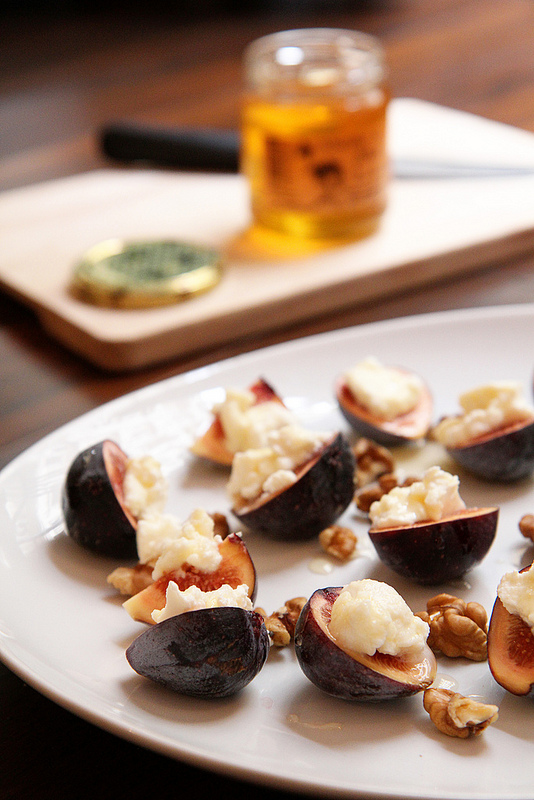 25-food-fig-ricotta