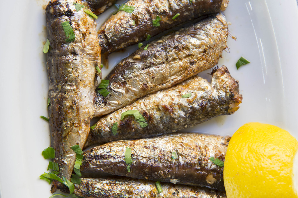Paros-food-sardines