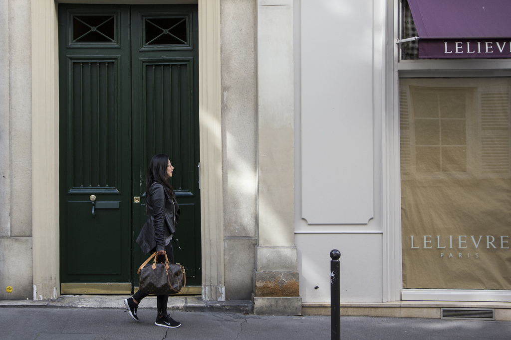 Paris-walking