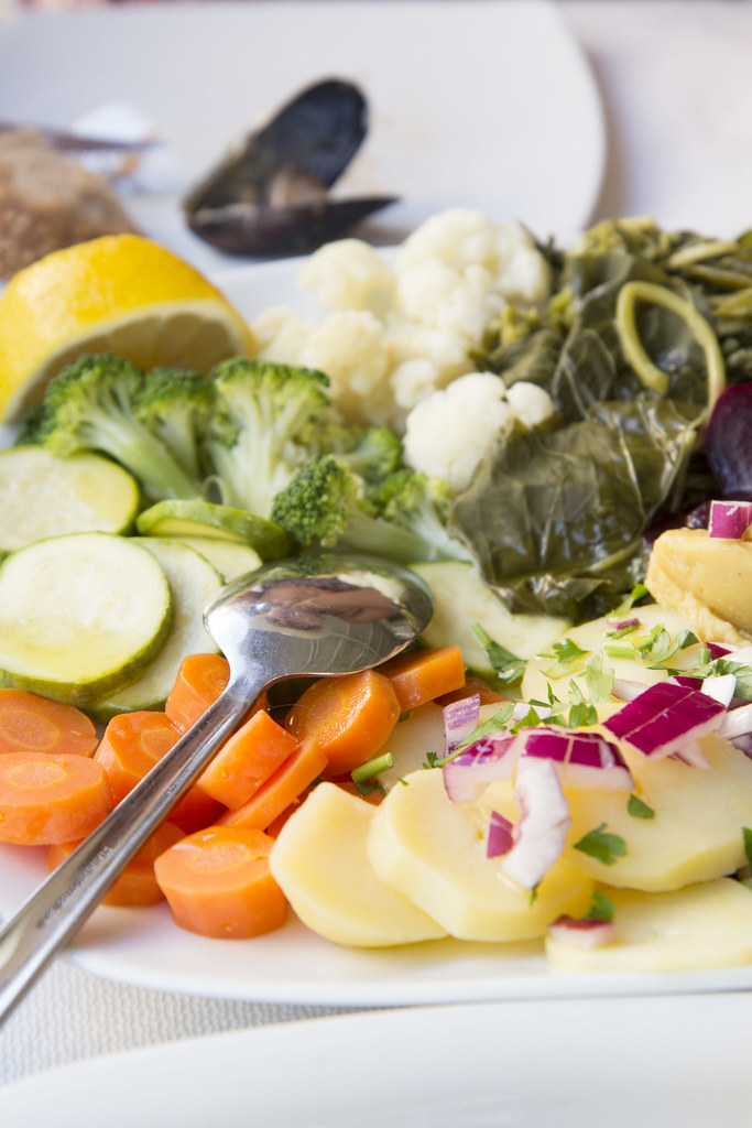 Paros-boiled-veggies