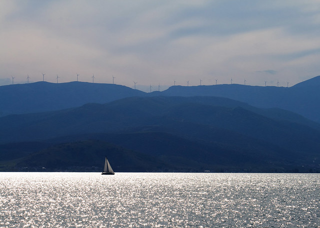 nafplio - boat sea2