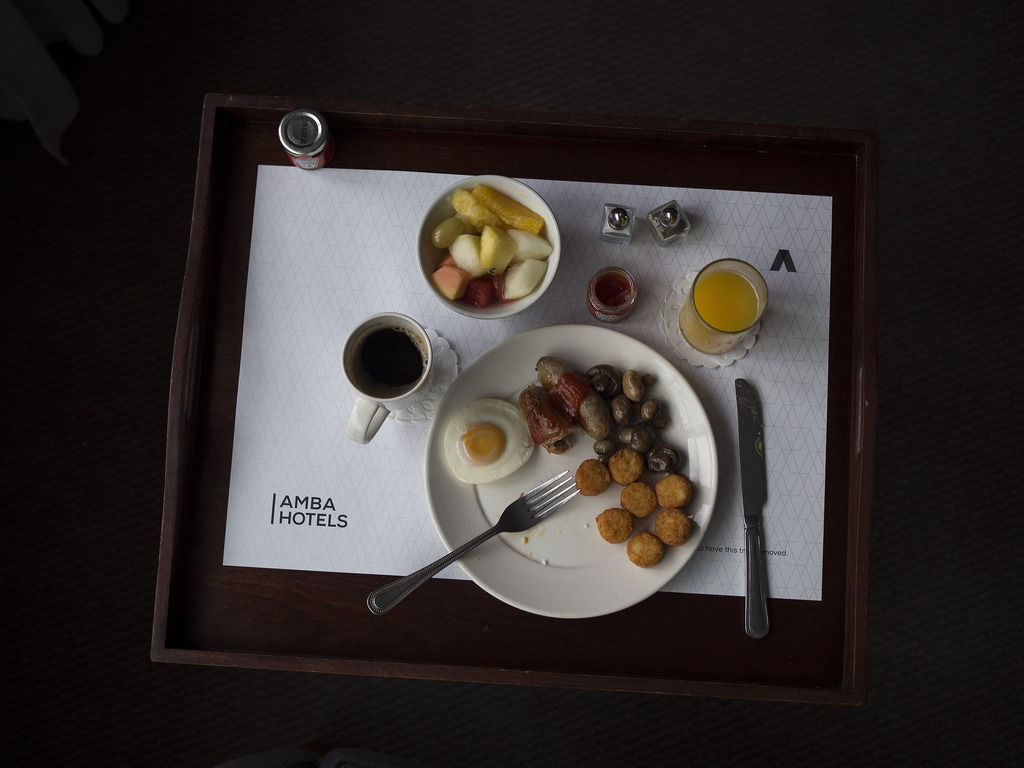 Ambahotel-breakfast