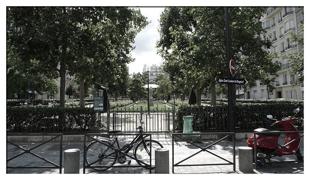 Paris-Park near Le Cap restaurant 750015 (question 1)