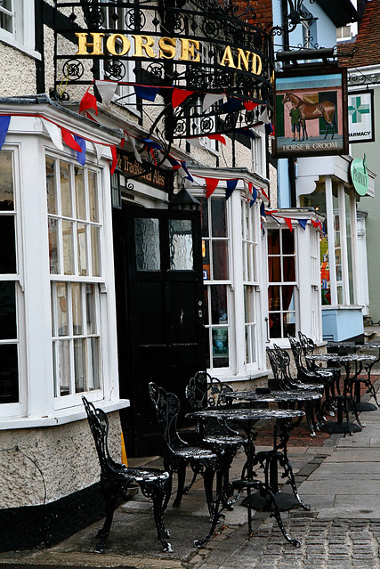 pub