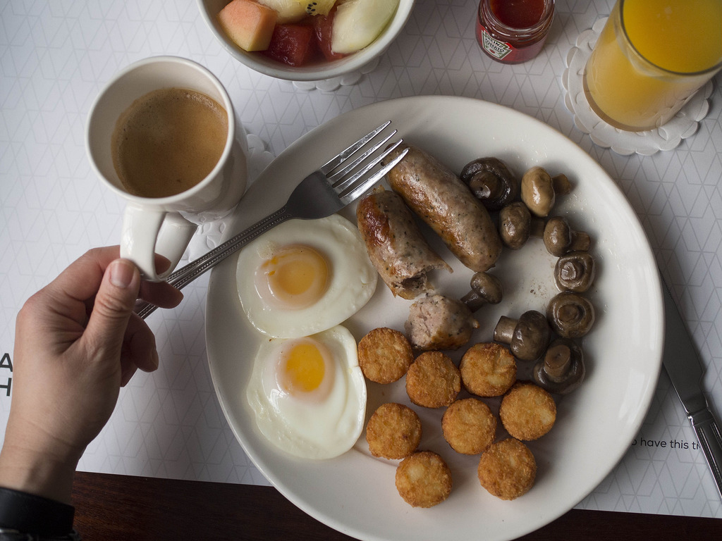 Ambahotel-breakfast5