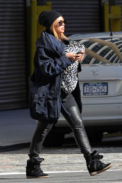 beyonce-and-blue-2